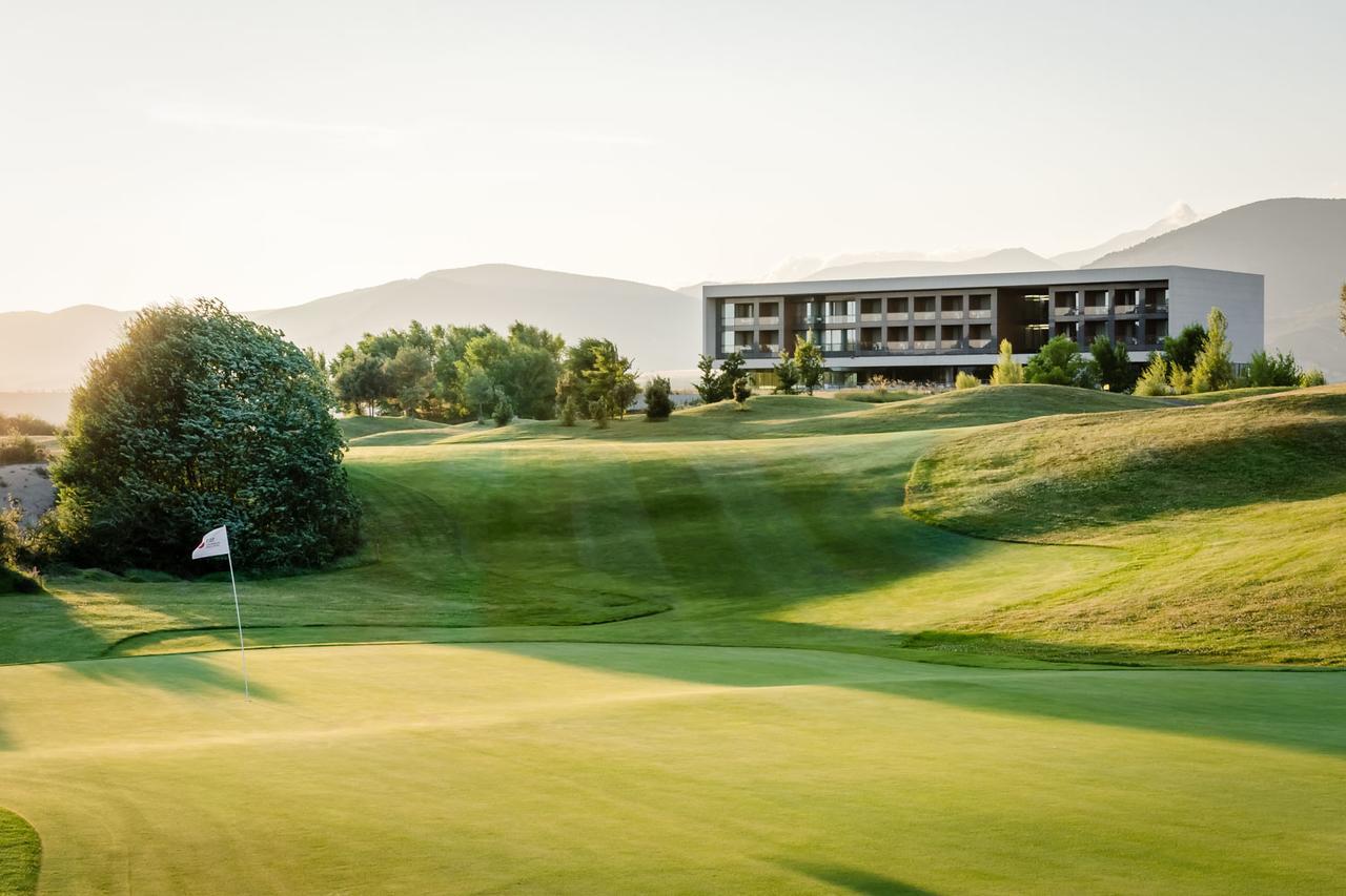 ​Exe Las Margas Golf Latas Exteriör bild