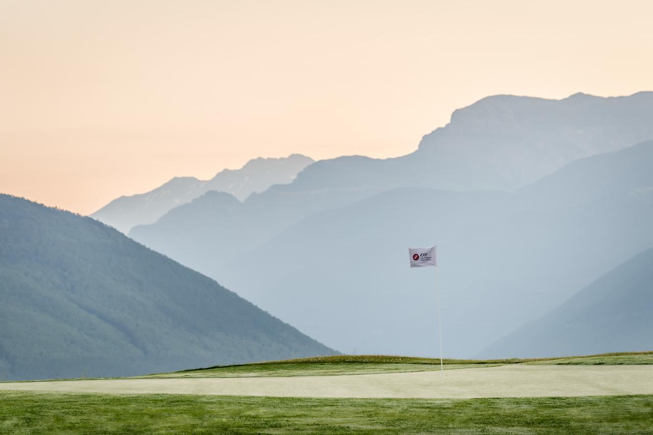 ​Exe Las Margas Golf Latas Exteriör bild