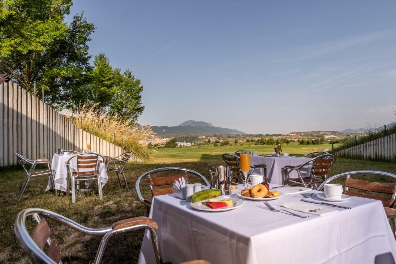 ​Exe Las Margas Golf Latas Exteriör bild